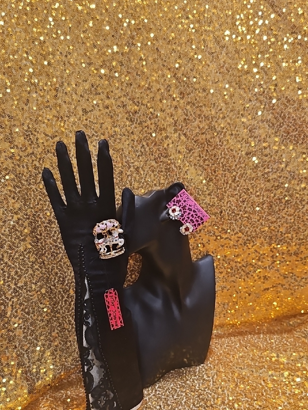 Betsey Johnson Jewelry set with a carousel horse pin and a pair of rose Earings - Picture 2 of 7